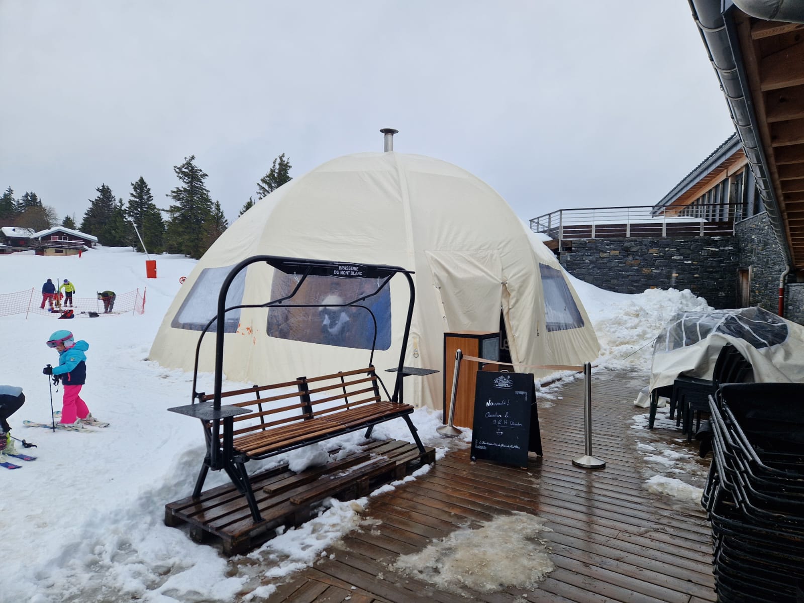 new bar station 12 25